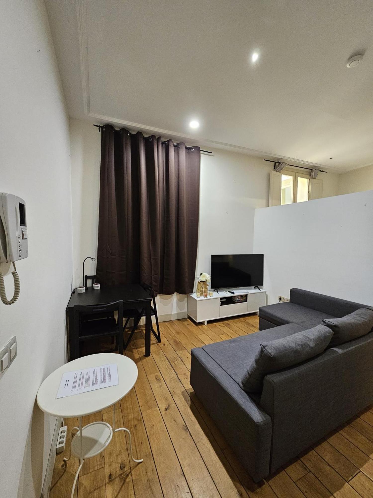 Hostal Arenal มาดริด ภายนอก รูปภาพ